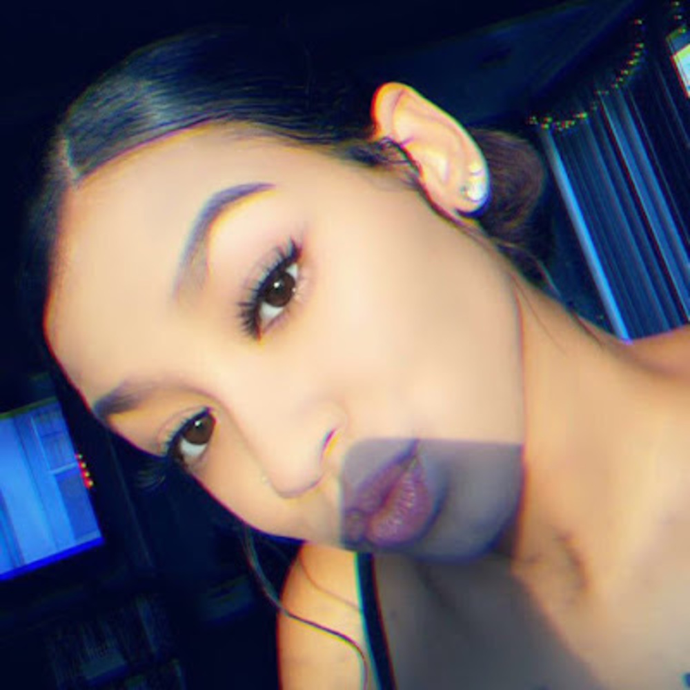 Meet your Posher, Destiny